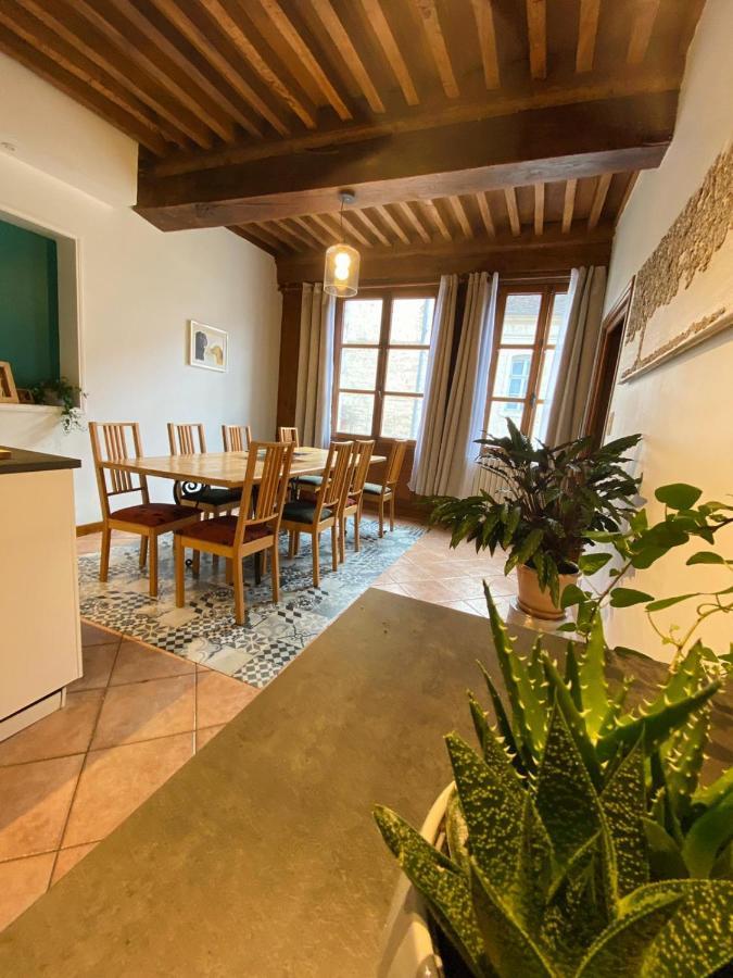 Vaste Appartement Centre Historique De Dole Eksteriør bilde